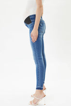Load image into Gallery viewer, Kan Can Jeans- Distressed Light Wash