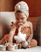 Load image into Gallery viewer, Plush Star Pacifier Holder (White)
