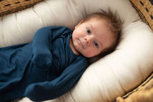 Load image into Gallery viewer, Navy Blue Knotted Gown