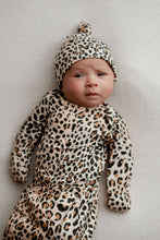 Load image into Gallery viewer, Leopard Knotted Gown: Gown & Hat