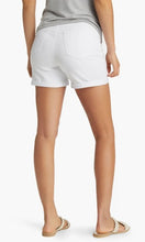 Load image into Gallery viewer, White Denim Shorts (sizes/00-14)