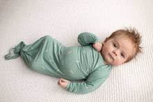 Load image into Gallery viewer, Arrow Print Knotted Gown: Blue Arrows