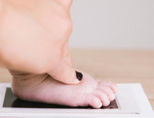 Load image into Gallery viewer, Babyprints Photo Frame and Ink Kit, Gray