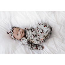 Load image into Gallery viewer, Flower Knotted Gown & Bow