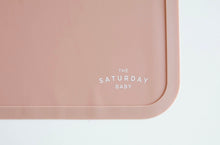 Load image into Gallery viewer, Silicone Placemat- Coral