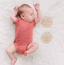 Load image into Gallery viewer, Wooden Reversible Milestone Photo Cards