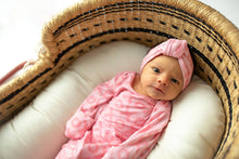 Load image into Gallery viewer, XOXO Love Knotted Gown and Bow
