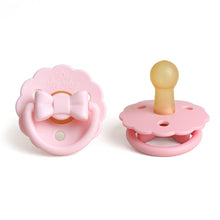Load image into Gallery viewer, Itzy Soother Natural Rubber Paci: Pink Bow- 0-6m
