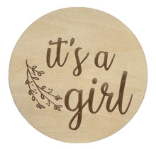 Load image into Gallery viewer, Botanical Wooden Circle- &quot;It&#39;s a Girl&quot;
