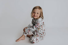 Load image into Gallery viewer, Floral Jammies Infant Pj&#39;s &amp; Lougewear (0-3M)
