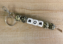 Load image into Gallery viewer, MOM/MAMA Keychains
